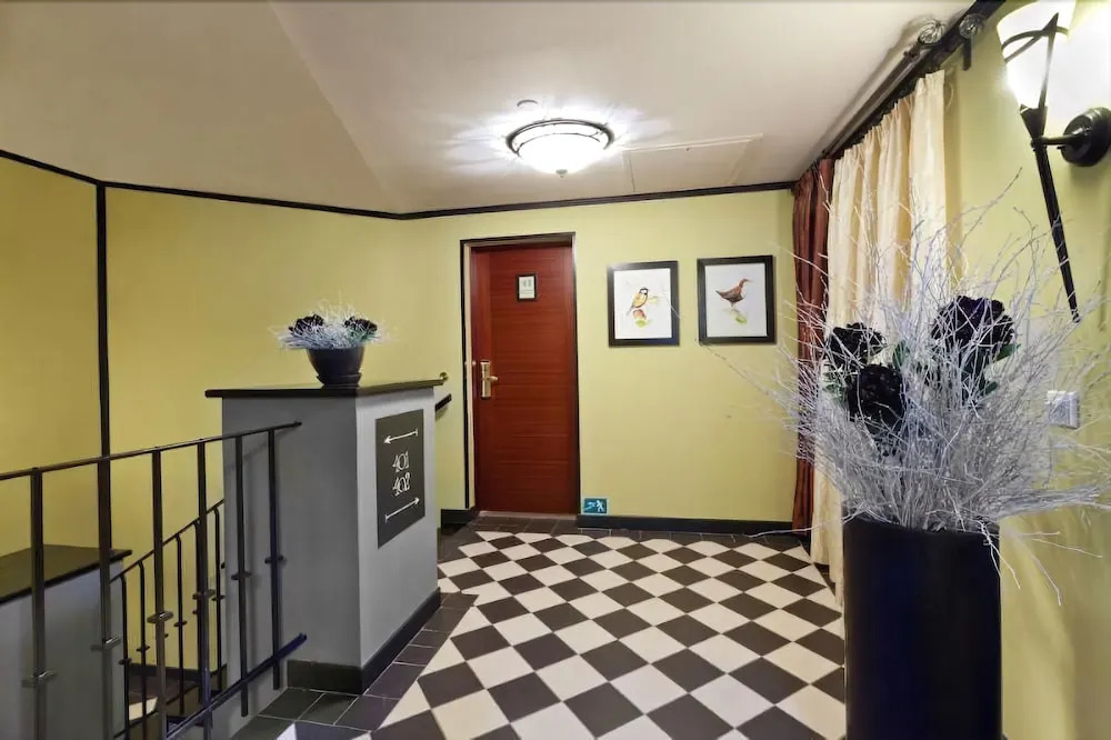 Venezia Old Town Hotel