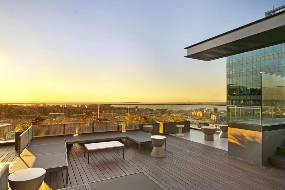 16 On Bree - Unit 1808