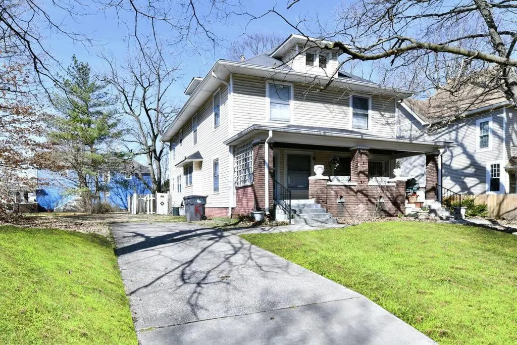 ✰ 5 minutes from downtown Indy ✰