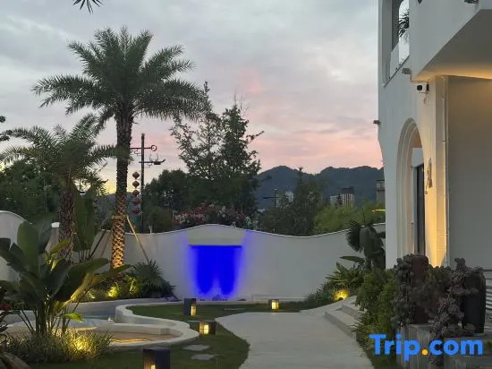 Libo Sanyu Nanting · La Mere Ancienne · Designer Private Hot Spring Resort Villa (Ancient Town)