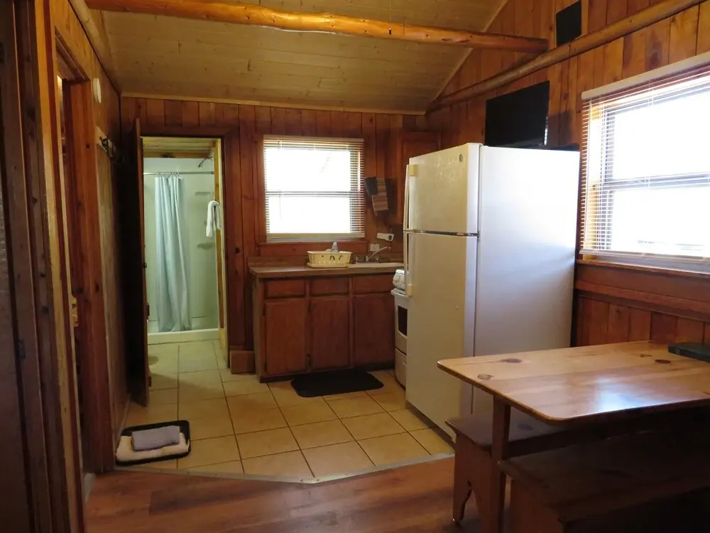 Eagle Nest Cabins & Marina