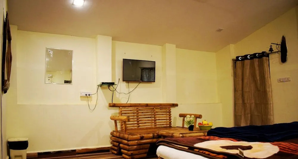 Royal Bamhni Holiday Resort