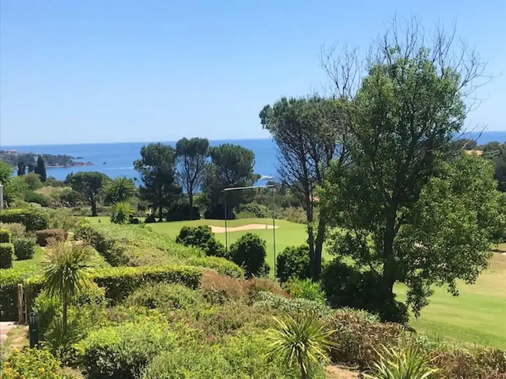 Studio In Saint Raphael With Pool Access And Enclosed Garden