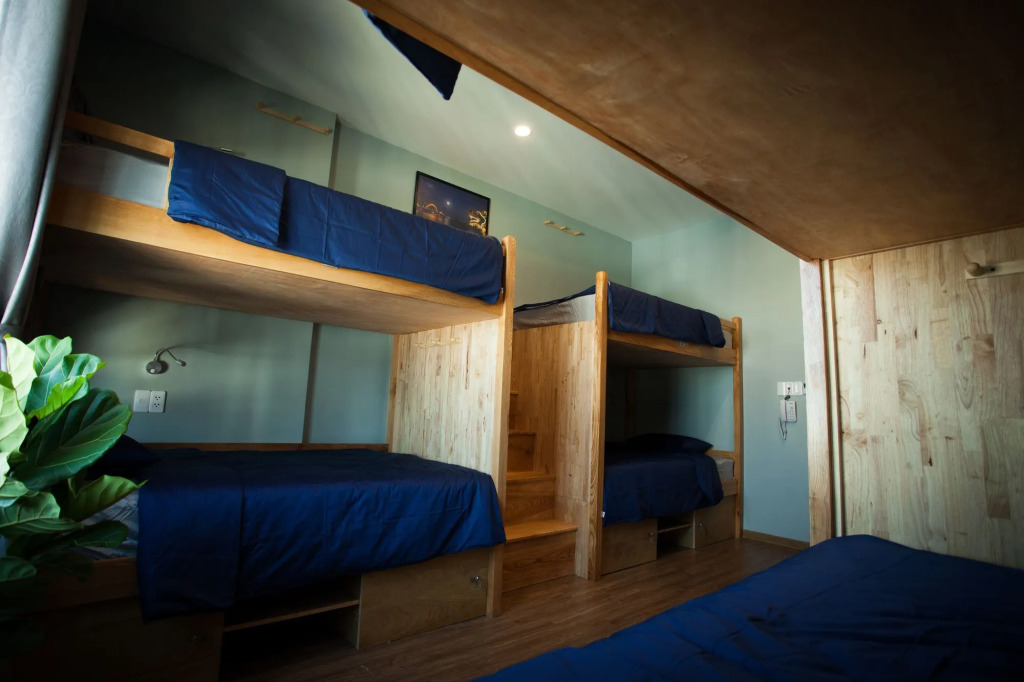 Karola Hostel