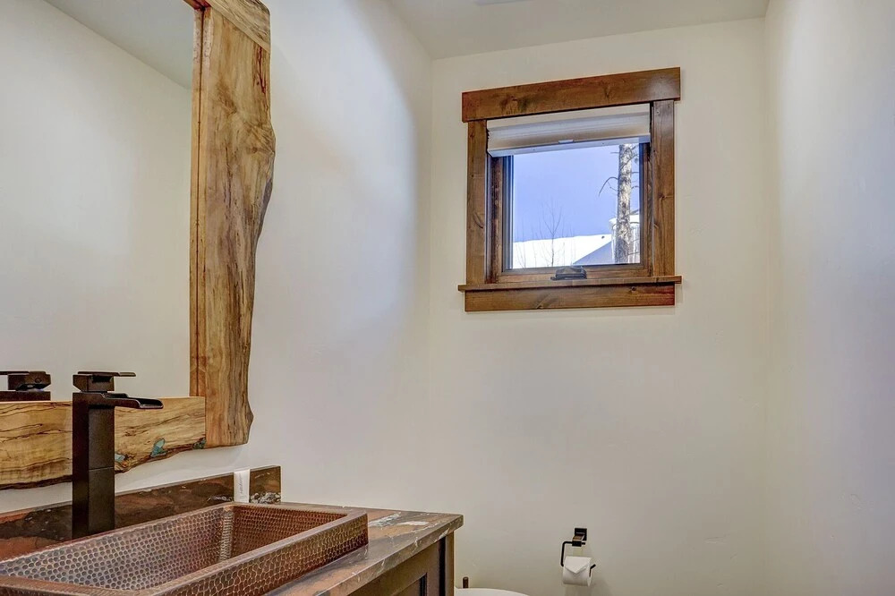 Bear Tracks 18 by SummitCove Lodging in Colorado