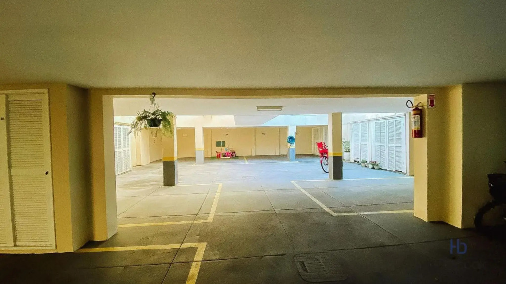 Apto a 400 m da praia do Centro - WIFI 200MB - Netflix - Cozinha equipada - Garagem - Ar condicionado