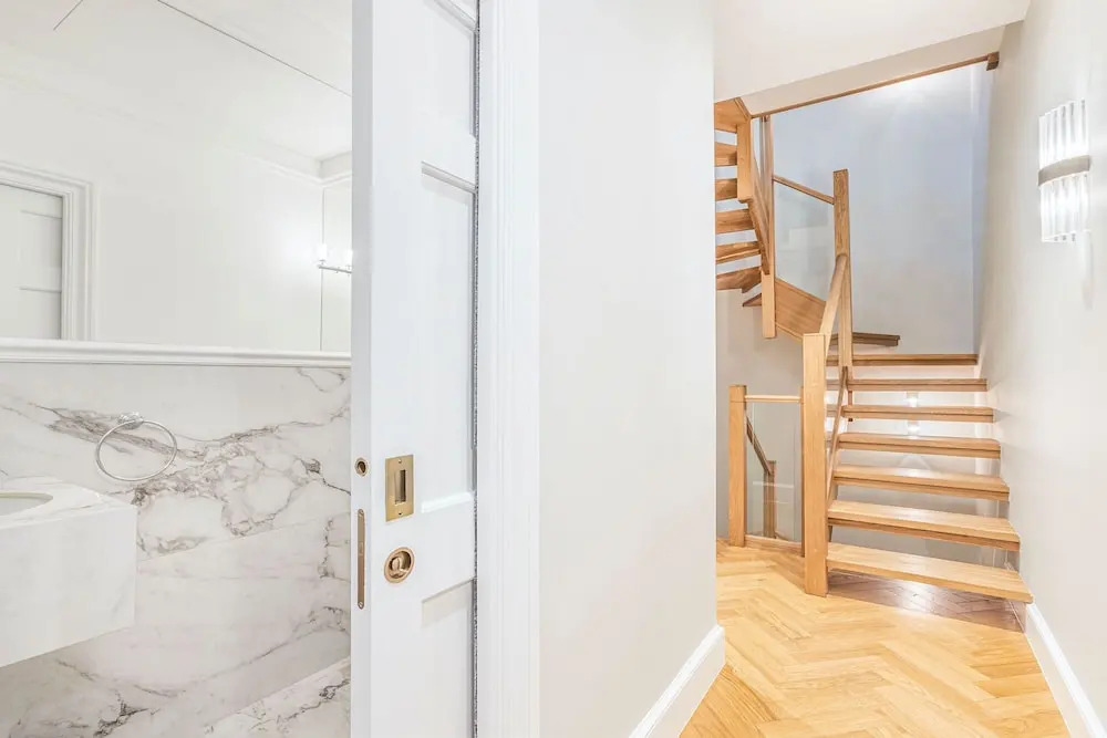 Wimpole Mews - 4 Bedroom Apartment