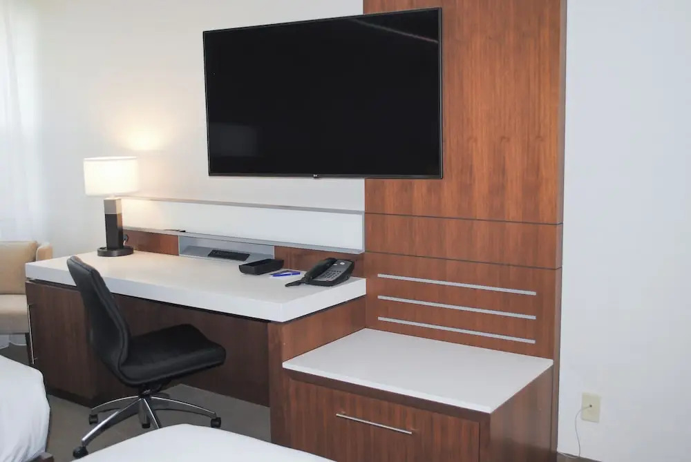 Ramada Plaza Green Bay