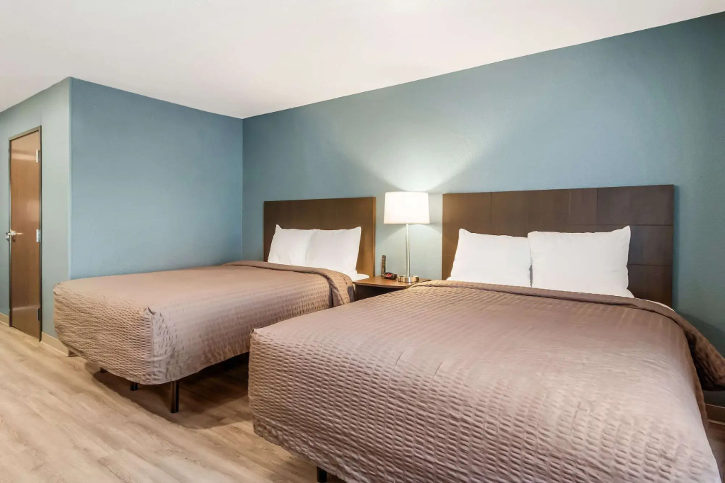 WoodSpring Suites Jacksonville Baymeadows