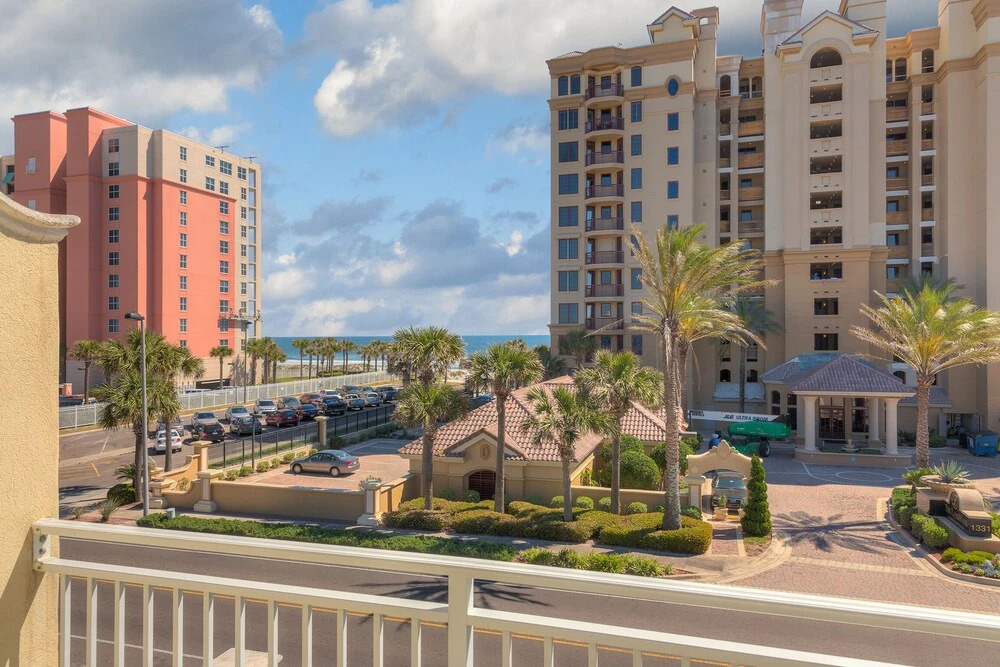 Pet Friendly Oceanviews Yellow A! Sleeps 6
