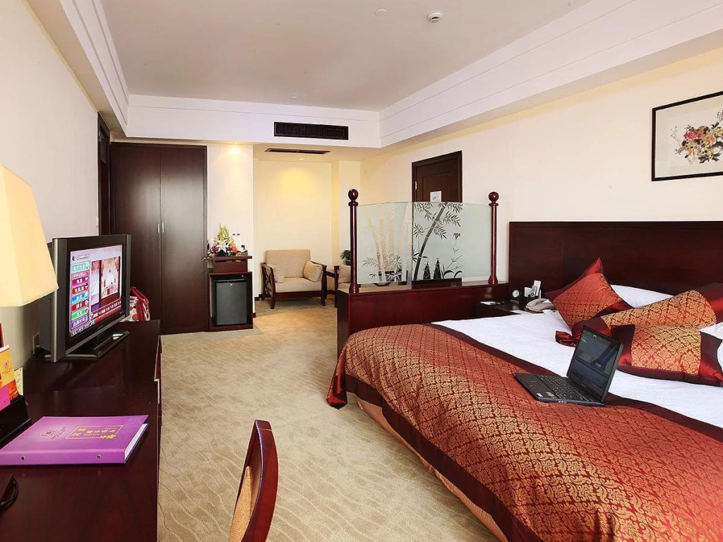 Amethyst Hotel