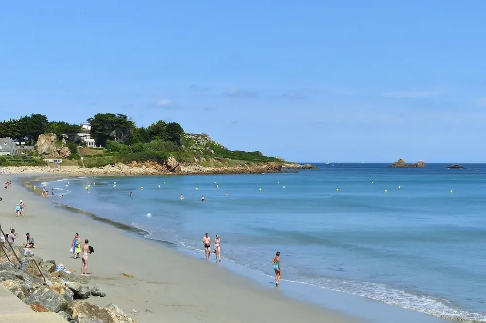 Holiday Home Near Village Centre and Beach