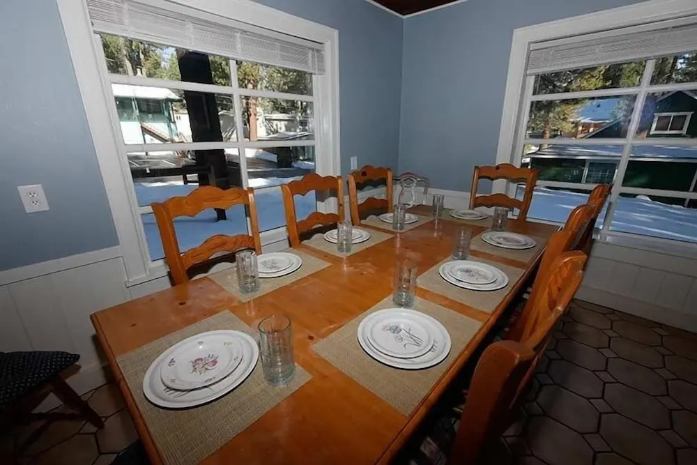 3664 Birch Avenue 5 Bedroom Cabin by RedAwning
