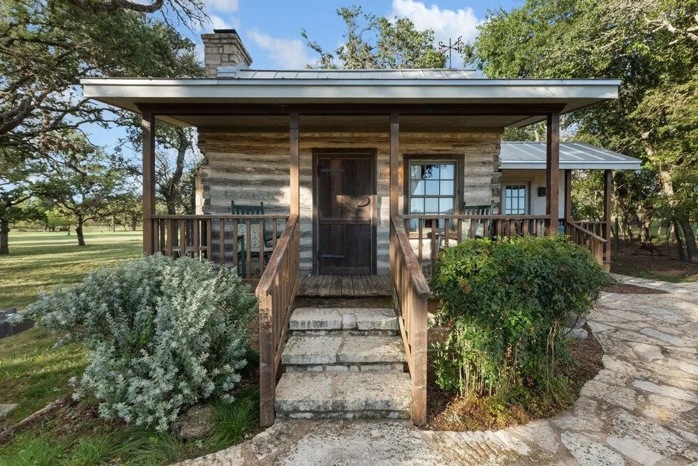 Chula Vista 1 Bedroom Cabin by RedAwning