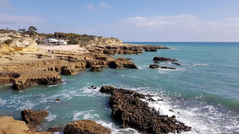 Albufeira With Terrace sea Views 5 min to Beach 21
