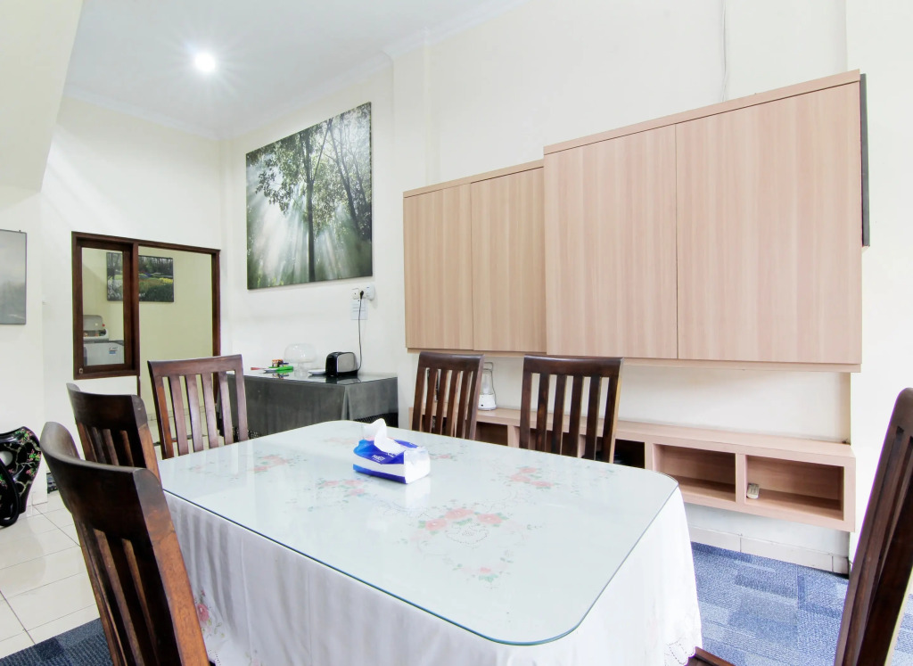 Embe Joglo Homestay