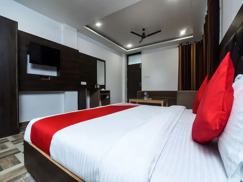 Hotel Naddi Hills by OYO