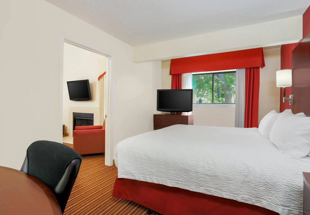 MainStay Suites St Louis - Galleria