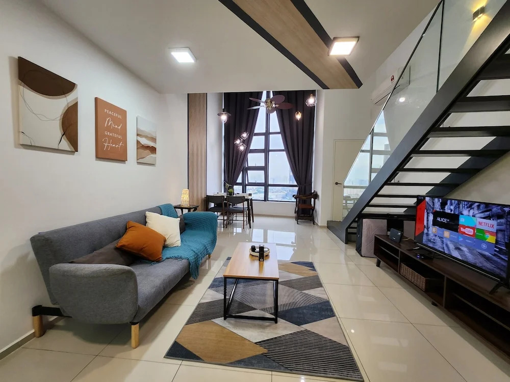 Eko Cheras Residences by De Space