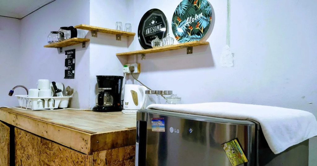 Get Inn Backpackers