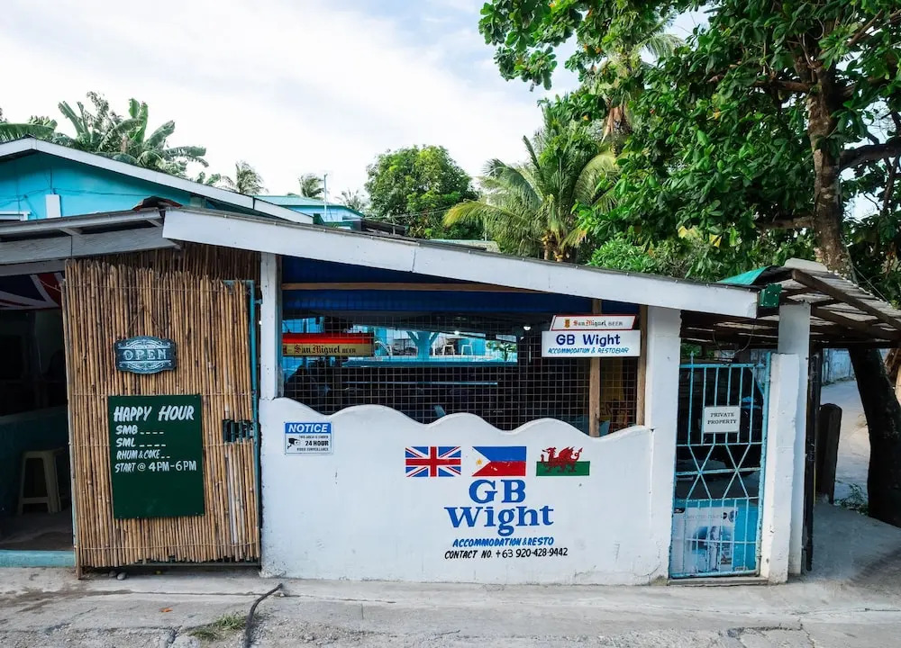 GB Wight Accommodation and Restobar