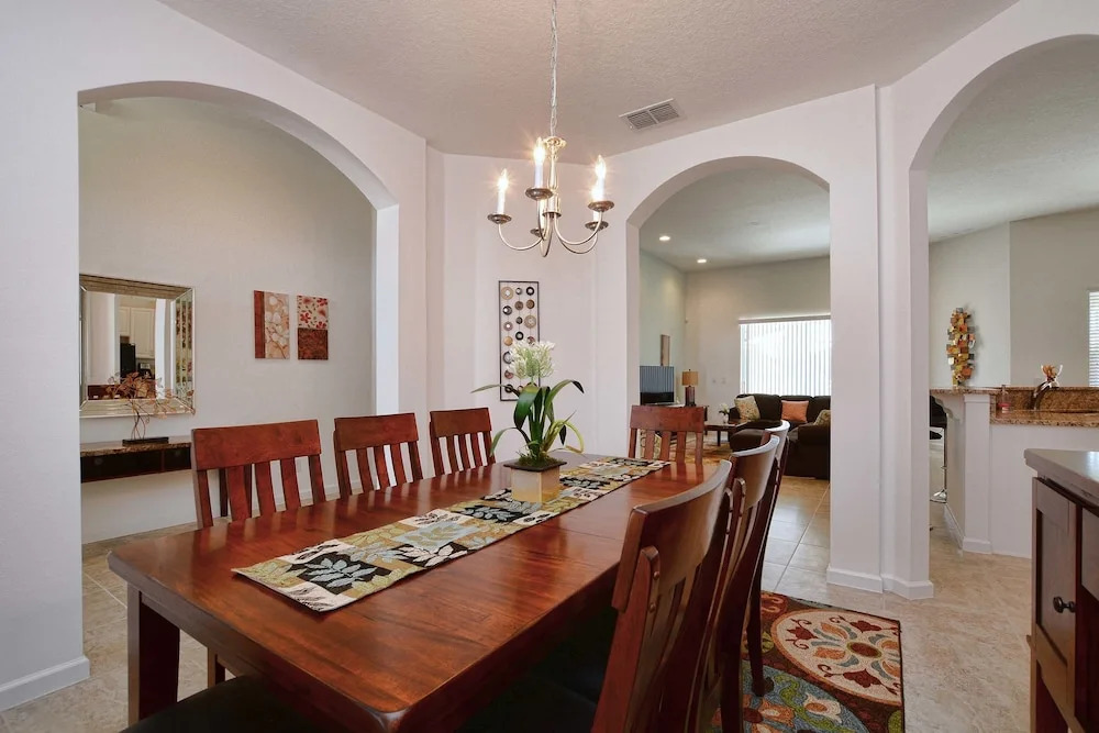 Solterra 5 Bedroom House w Pool - 7029SR