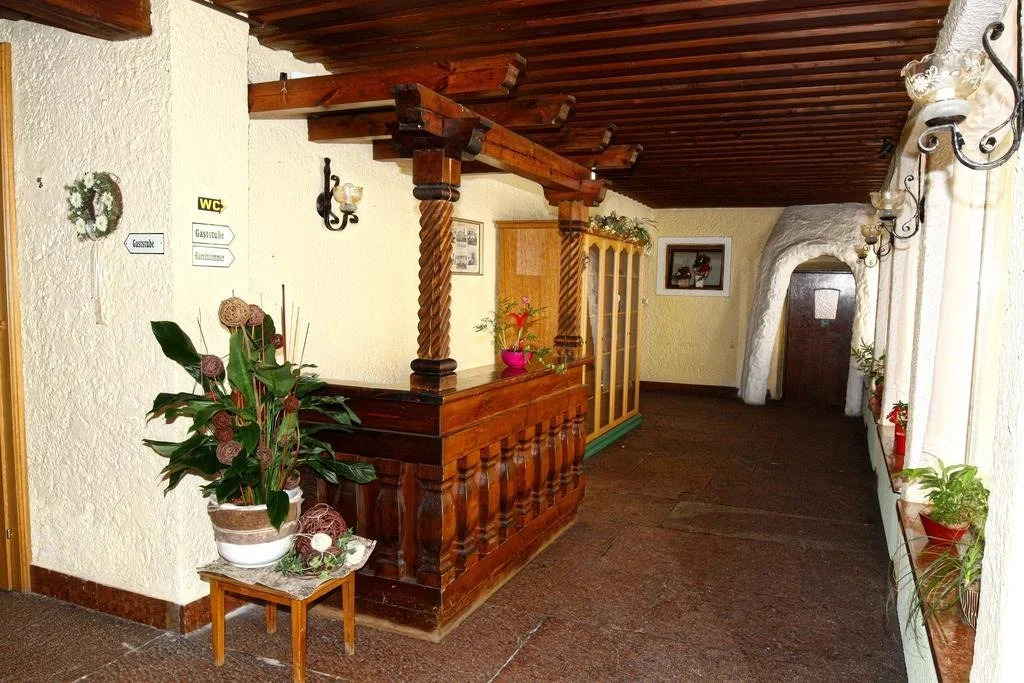 Stiftsgasthof Hochburg