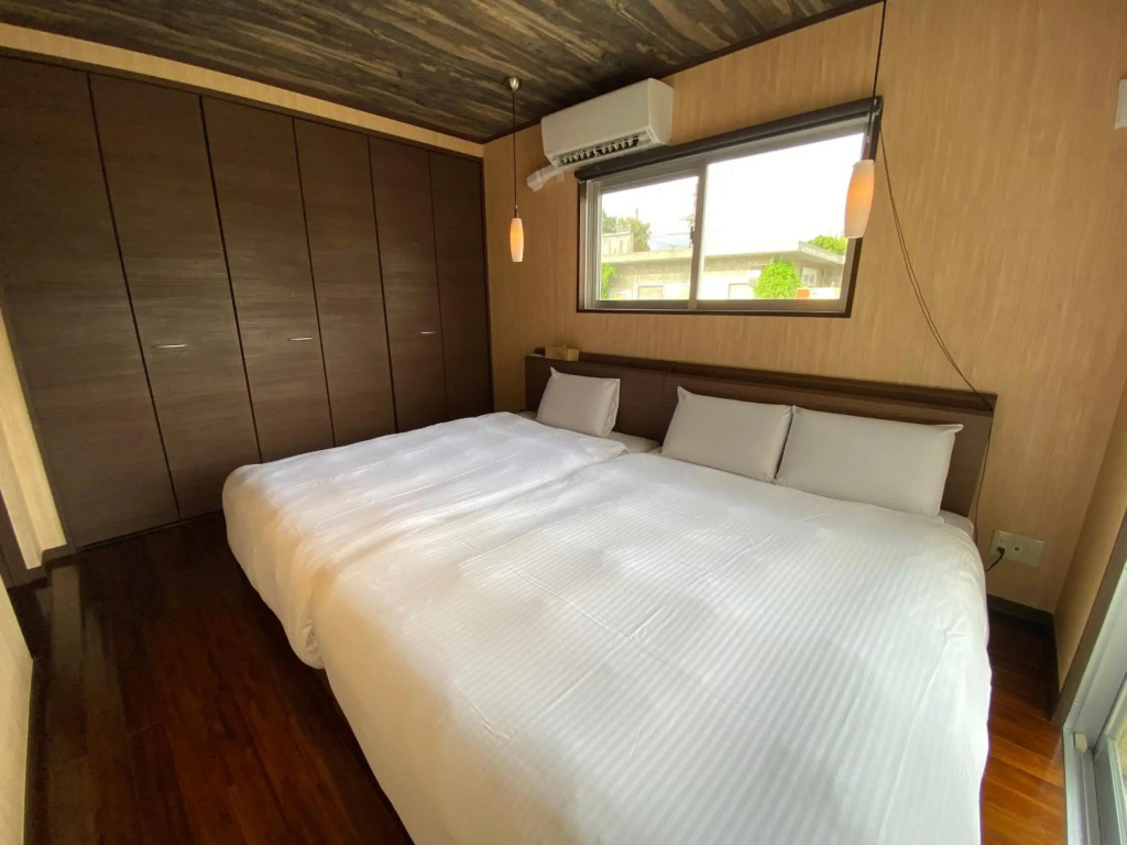 Seven Residence music - 50m to the beach