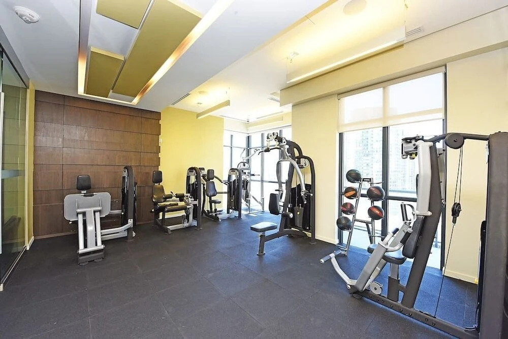 N2N Suites - Heart of the City - Downtown Suite offered by Short Term