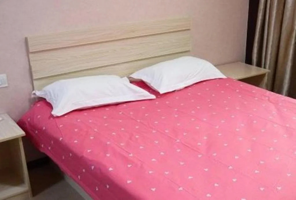 Wei Qian Shan Jiu Zhou Fast Inn