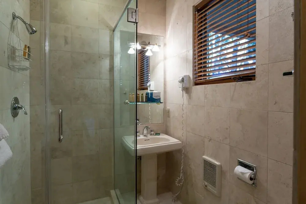 Trail's End Lodge 4 Bedroom Condo #17 with Spa by Deer Valley Resort