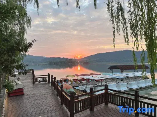 Shanjian Ge Farmstay (Nanbei Lake)