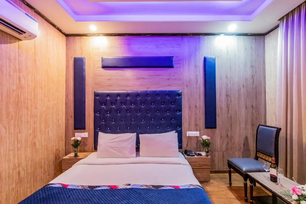 Foxoso Fiori - A Corporate Hotel
