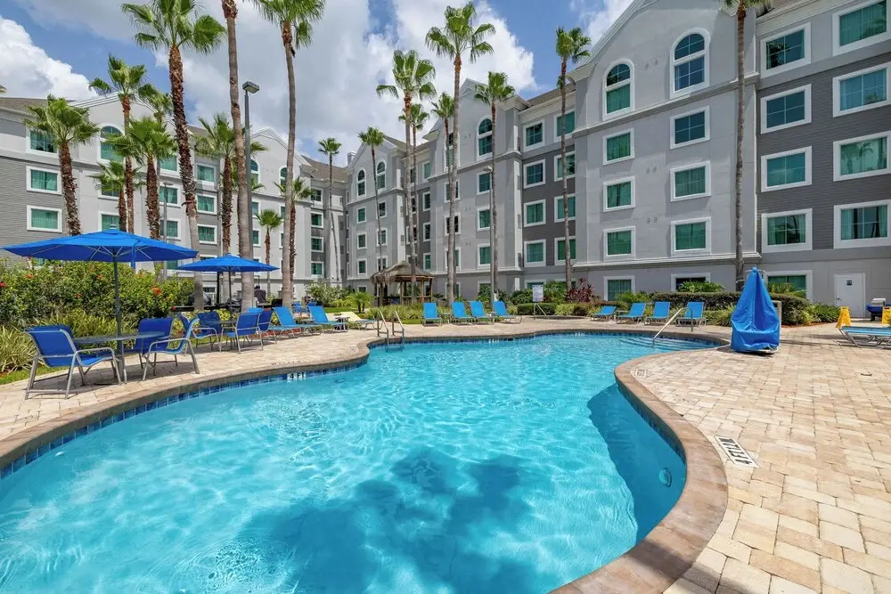 Orlando Family Condo ~ 9 Mi to Magic Kingdom!