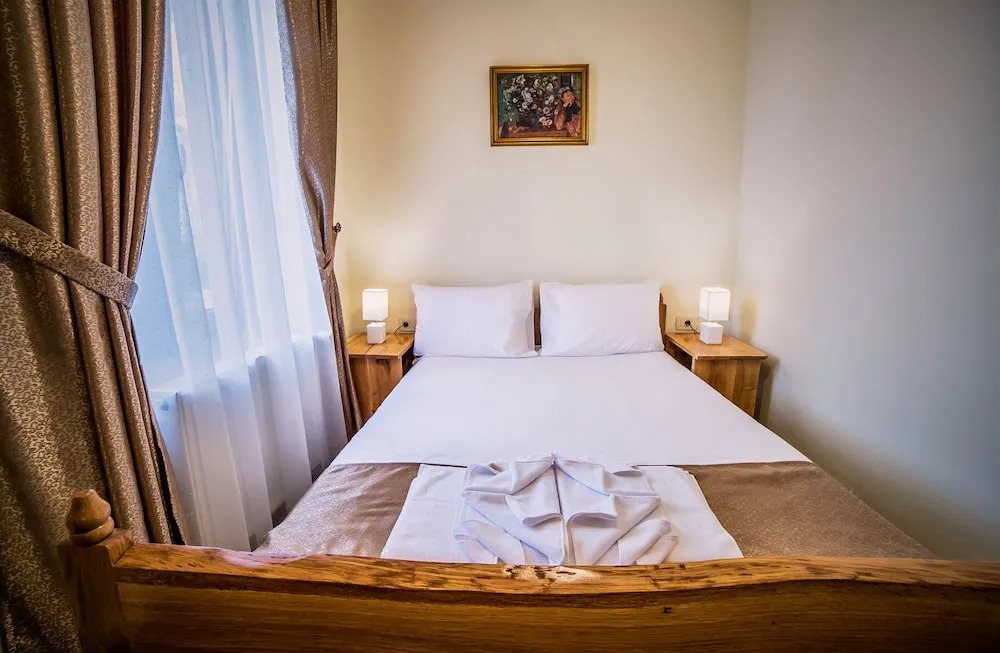 Central Apartment Luxury