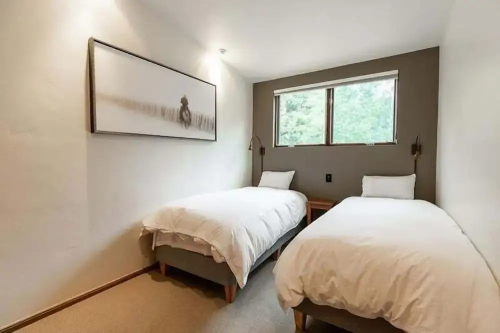Northwoods Condo Private Ski-In Ski-Out Access to Vail Mountain by RedAwning