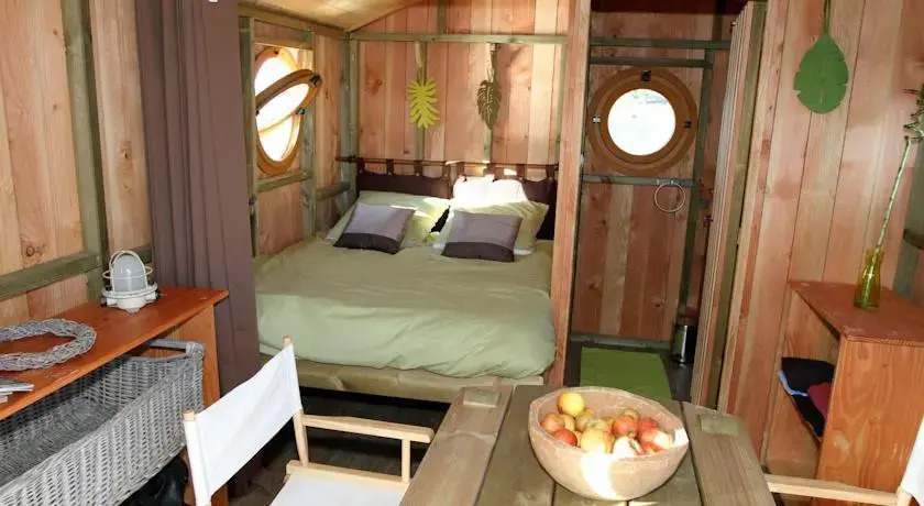 La Cabane sur lEau