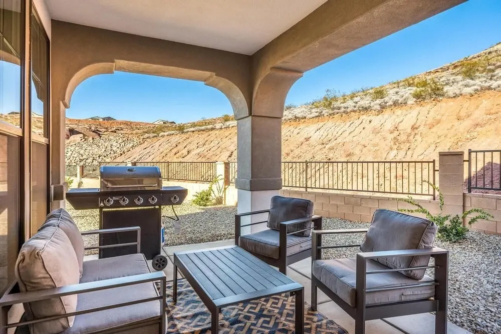 Holiday Hideaway 5 Bedroom Townhouse