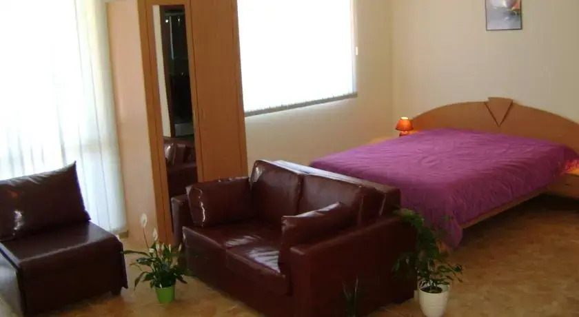 Family hotel Apolon