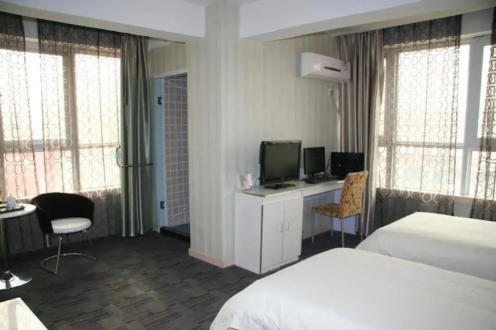 Zhengzhou Gaocheng Business Hotel