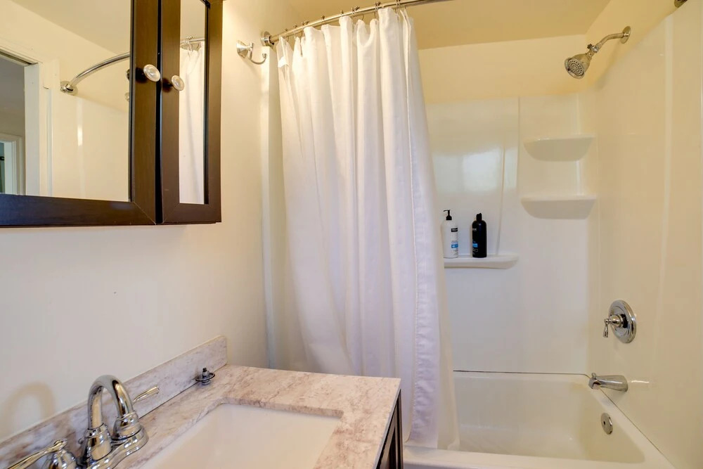 Charming Pittsburgh Home ~ 2 Mi to Downtown