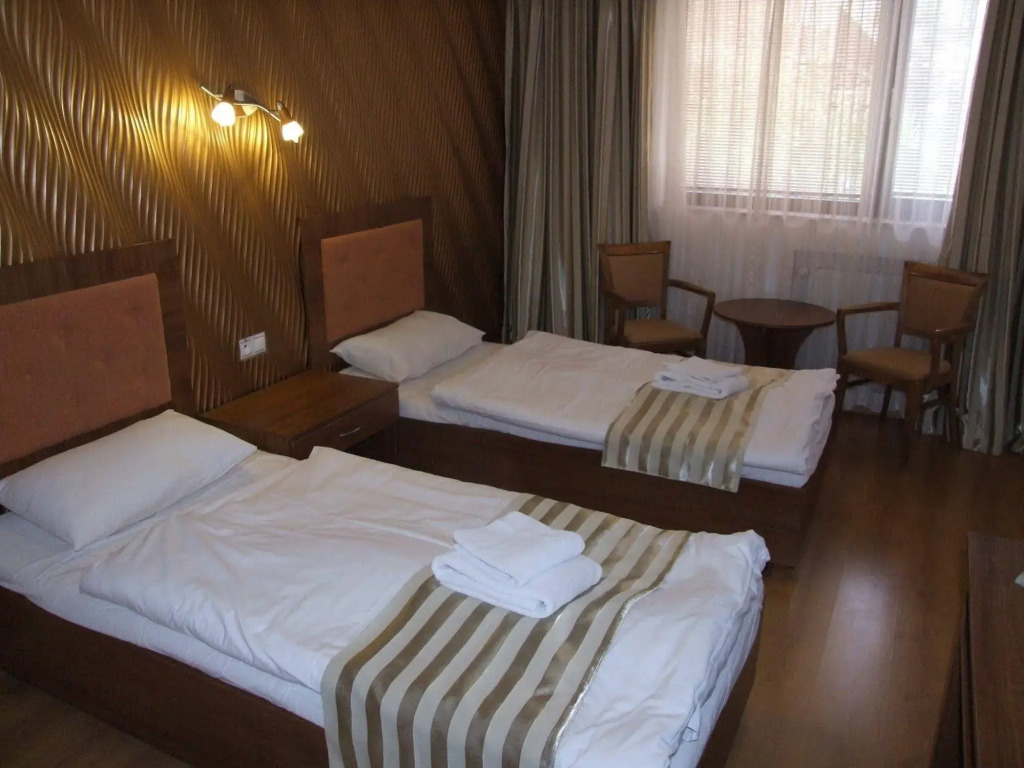 Hotel Sun