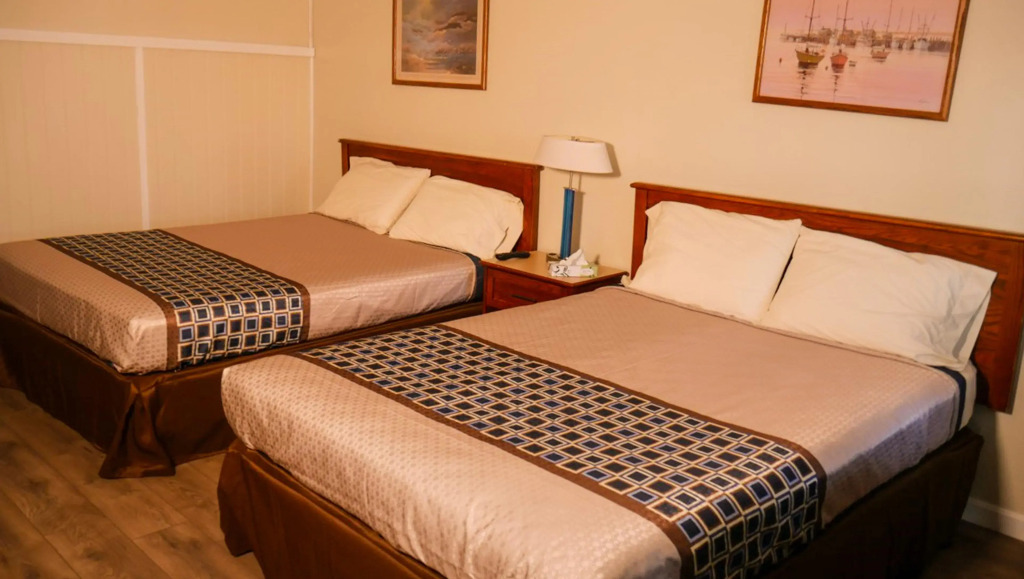 Hampton Motor Inn