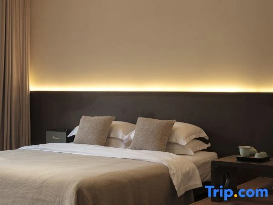 Jiaoxia Mountain and Mountain Suxi Camping Travel Paijiaozi Holiday Meisu