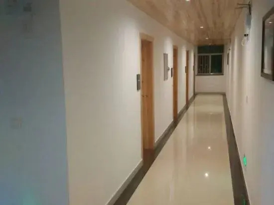 Huangguan Hotel