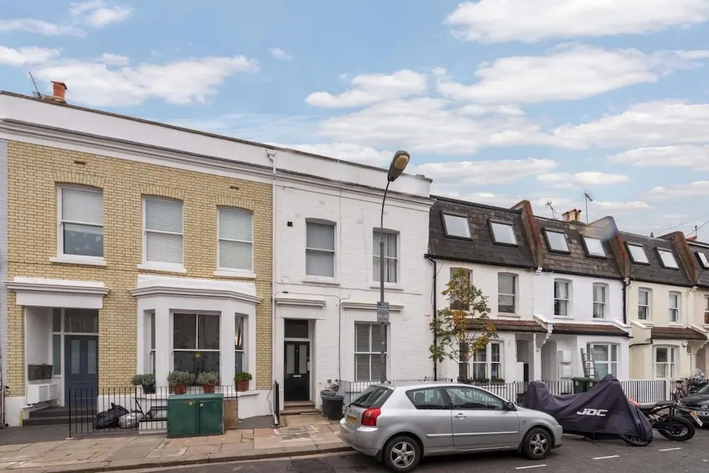 1 Bedroom Luxury Apartment in Hammersmith