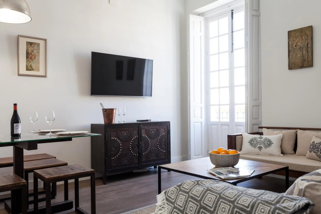 Stunning Boutique - Space Maison Apartments