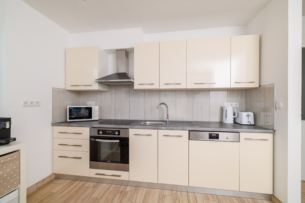 Apartments Jozic