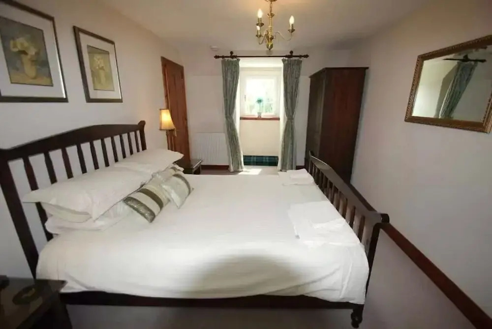Dunlichity House Bed and Breakfast