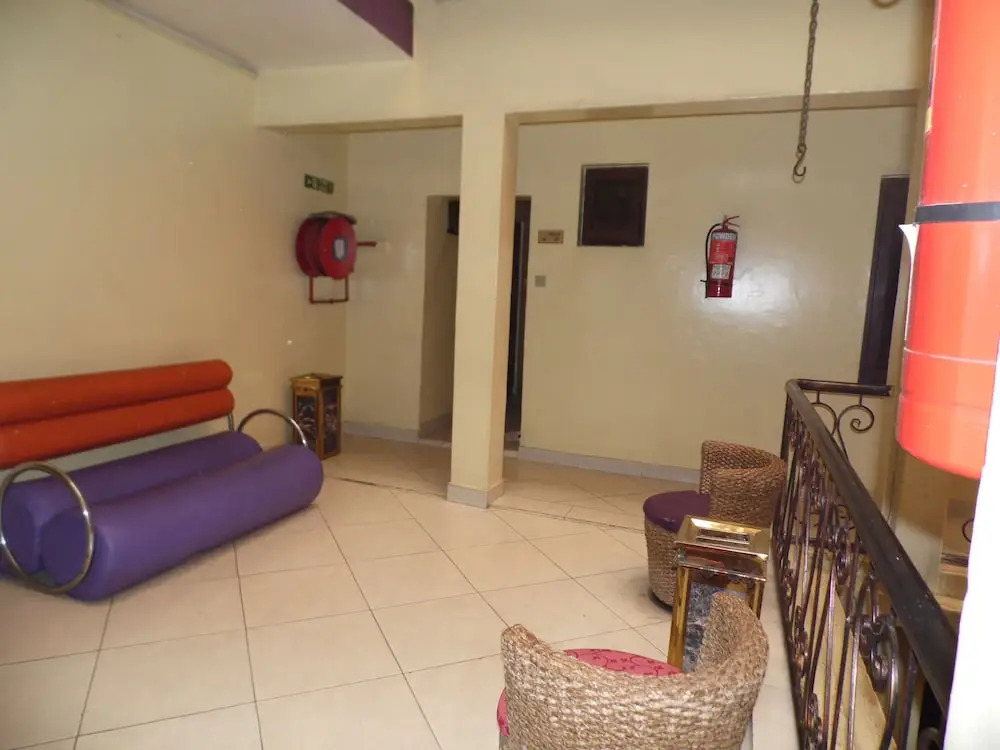 Raya Hotel CBD